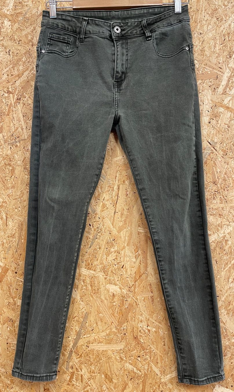 Jeans: Jeans vert – Usato da Lausanne venduto da PlusValue_Lausanne