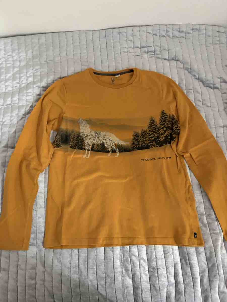 Maglioni & Felpe: Pullover Oki garçon motif loup jaune taille 164 cm – Nuovo (secondo la descrizione) da Peseux venduto da eri_lp7f