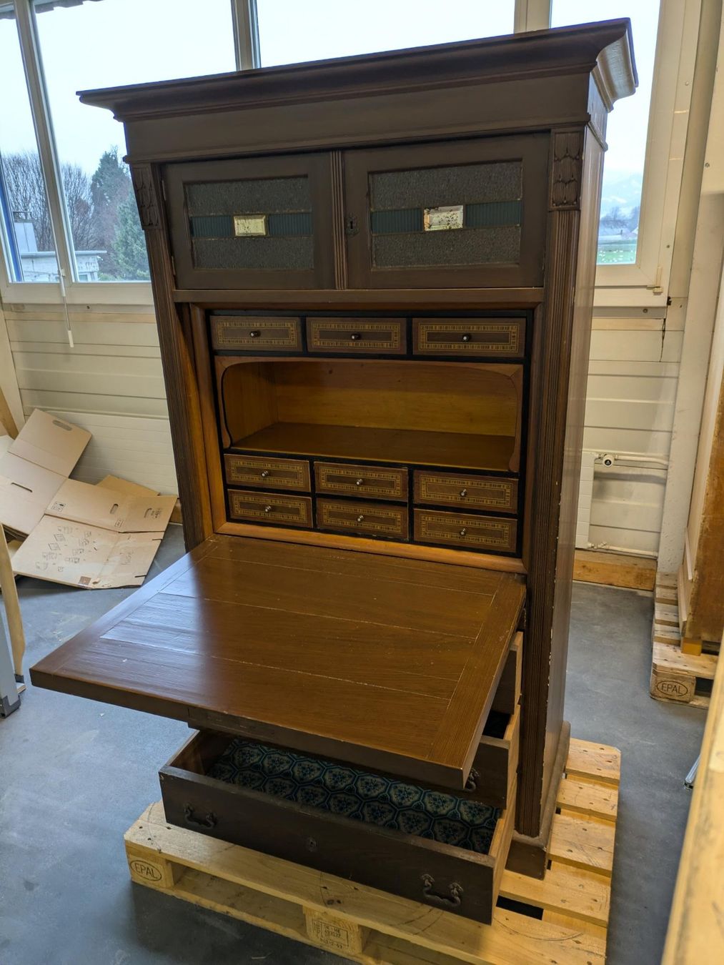 Armadi: Holzschrank mit Geheimfach – Usato da Jona venduto da PK_HeCo 2