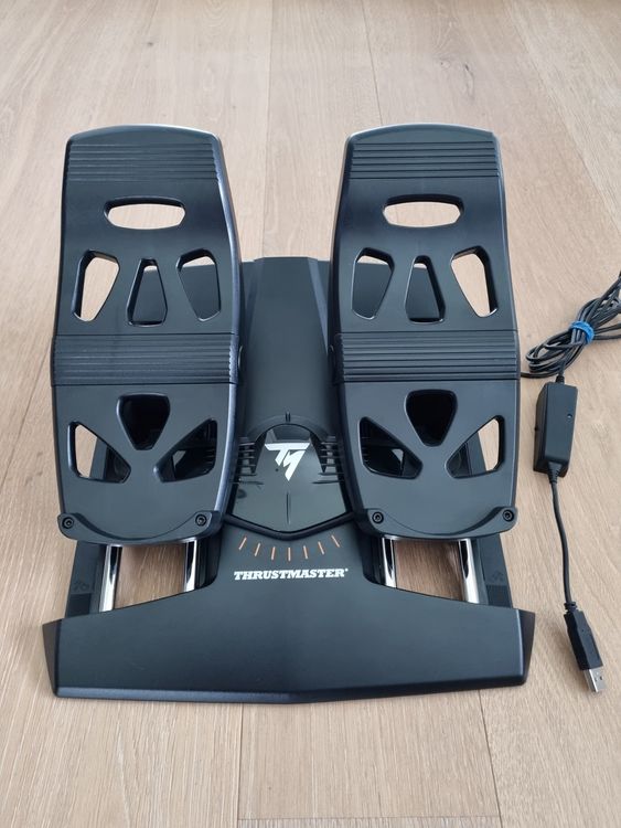 Thrustmaster TFRP T. Flight Rudder Pedals | Kaufen auf Ricardo