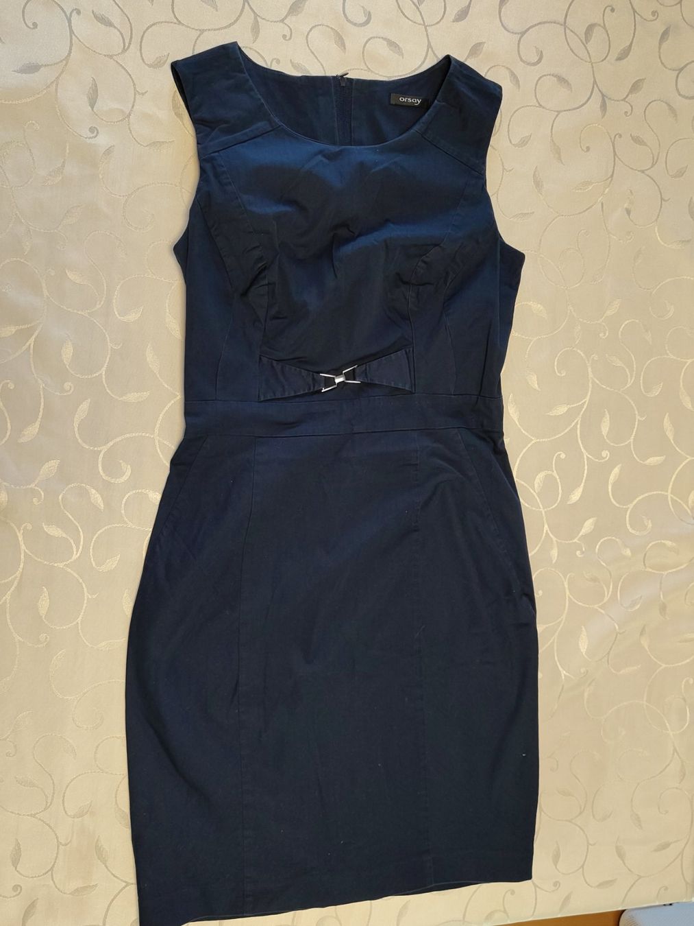Kleider: dunkelblaues Kleid ca. Gr 34/36 – Gebraucht aus Brüttisellen von kikaninchen79