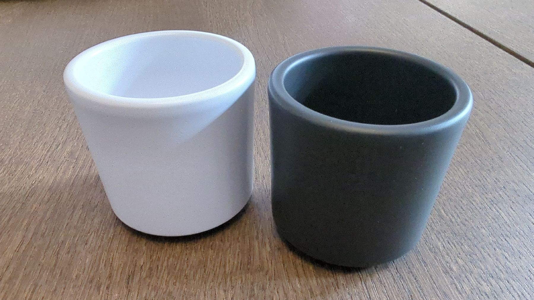 Ikea Portacandele: Set-Kerzenhalter - Weiss, Schwarz, neu – Nuovo (secondo la descrizione) da Eisten venduto da manuel.furrer