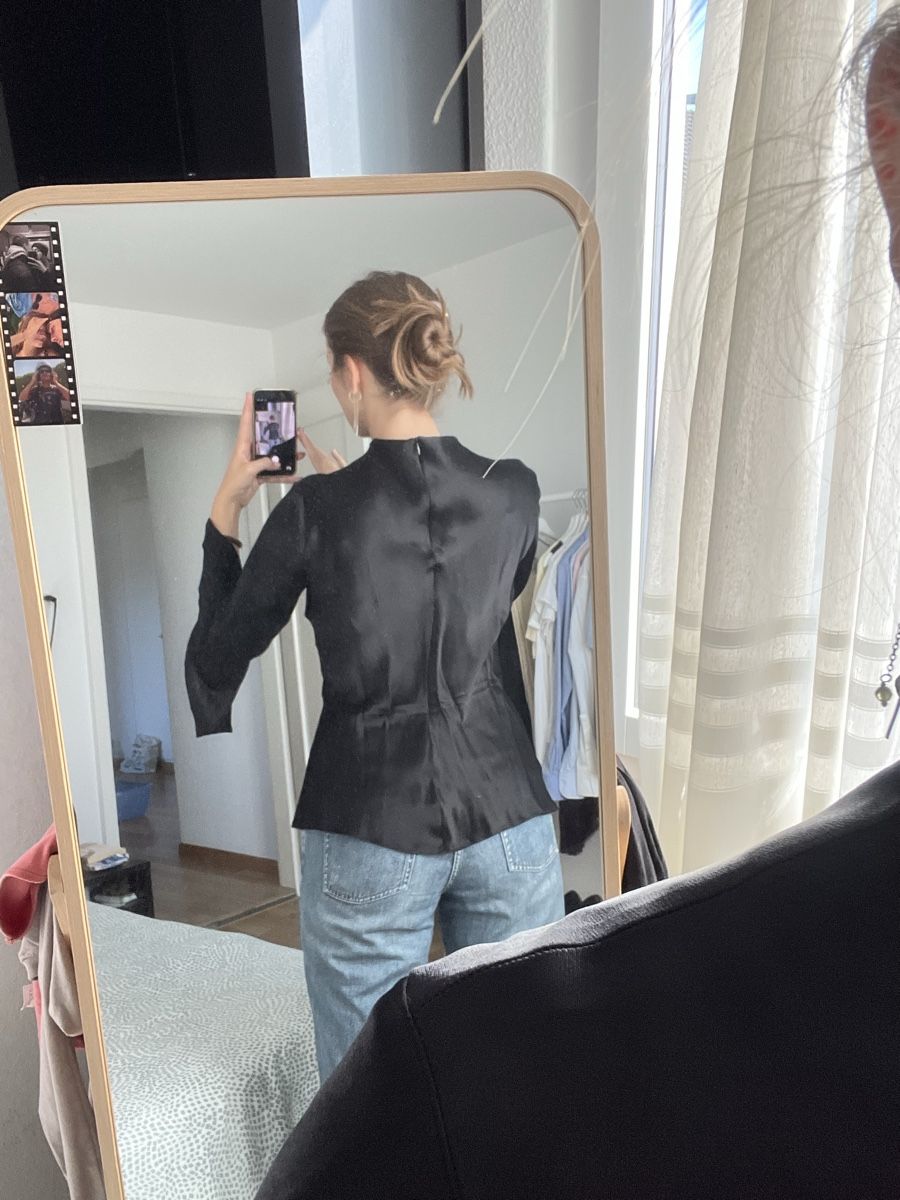 Zara Camicette: Zara satin blouse – Usato da Vezia venduto da chi_byp8 6