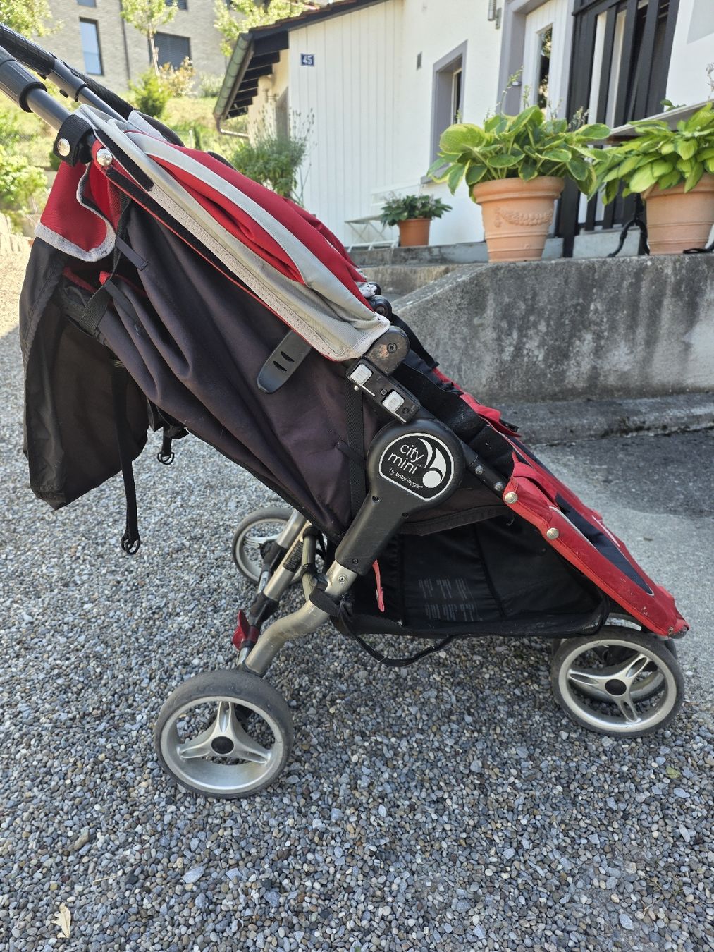 Baby Jogger Kinderwagen: City Mini Double Stroller Red – Gebraucht aus Winterthur von Kim45 3