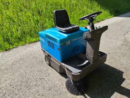 Revidierte Electrolux Kehrmaschine (Nilfisk SR5120)
