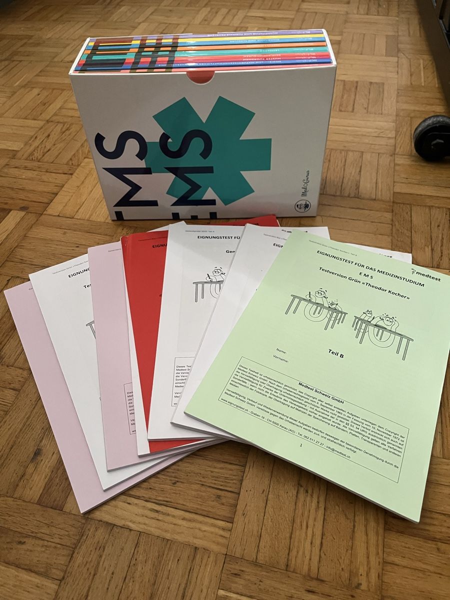 Bücher: numerus clausus bücher + simulationen – Gebraucht aus Bern von Terminator1313