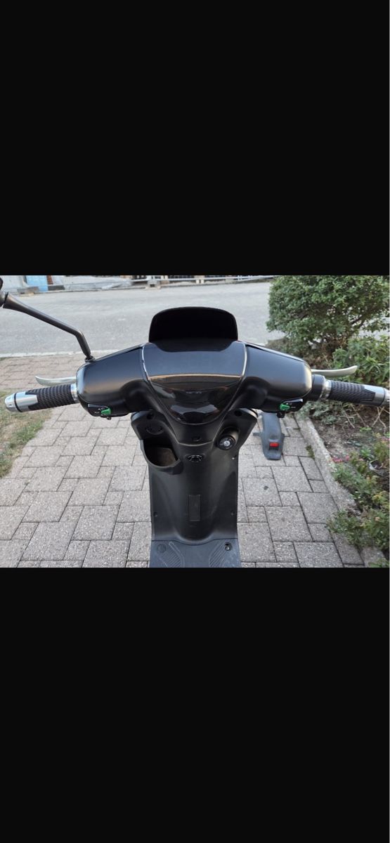 Scooters: Elektro Scooter  – D'occasion à Wallisellen par DCNS 5