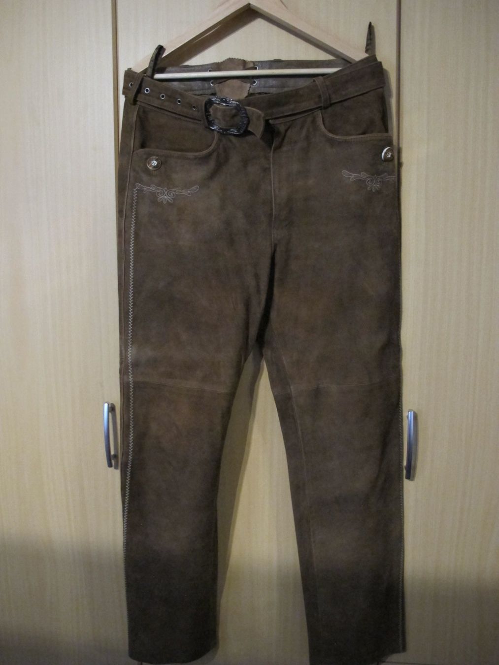 Giacche: Trachtenkleider/Schuhe – Usato da Frick venduto da heinzbuess 1