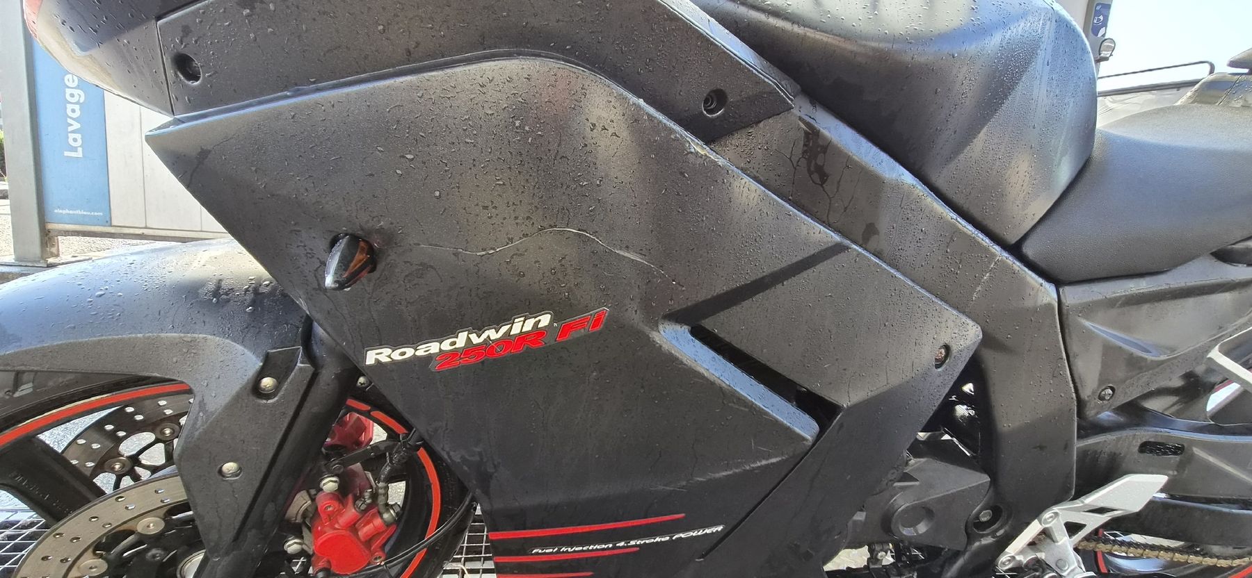 Daelim Strada: Daelim 250 vjf roadsport  – Usato da Genève venduto da ale_yx67 6