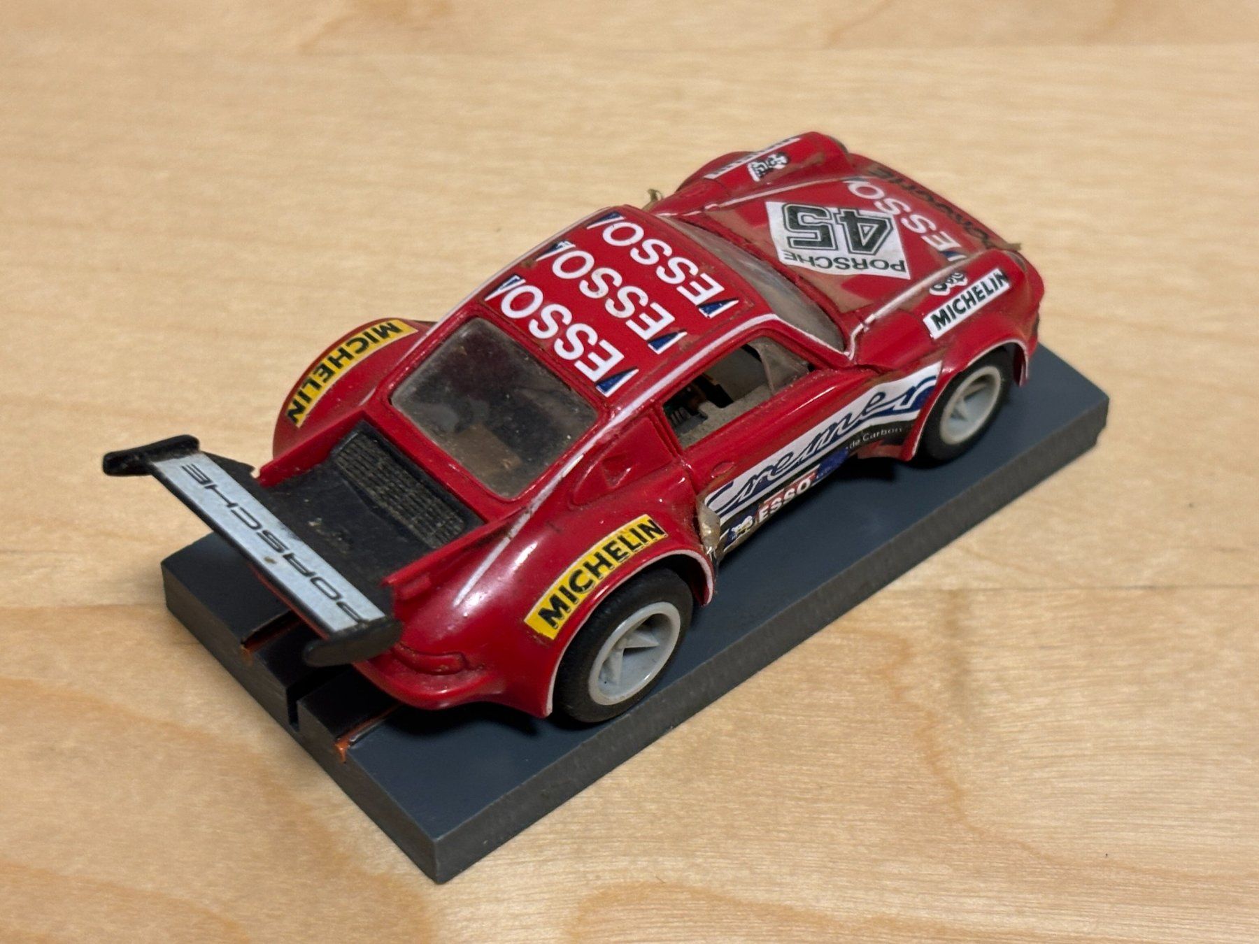 Matchbox Circuits: Matchbox Powertrack Porsche Turbo rot "Esso" – D'occasion à Bülach par h0slotch 4