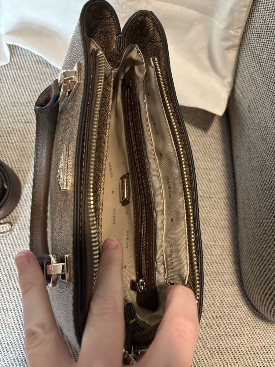 Guess Taschen für Damen: Guess Brown Patterned Handbag – Gebraucht aus Zürich von fra_f66n 7