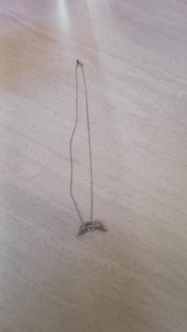Catenine: Feine Silberkette mit Engelflügel – Usato da Flawil venduto da Naphtali 1