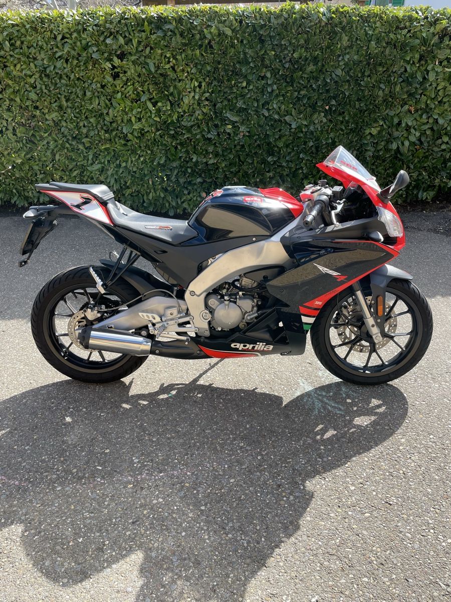 Aprilia Route: Aprilia RS4 50 – D'occasion à Zürich par dariaqu 1