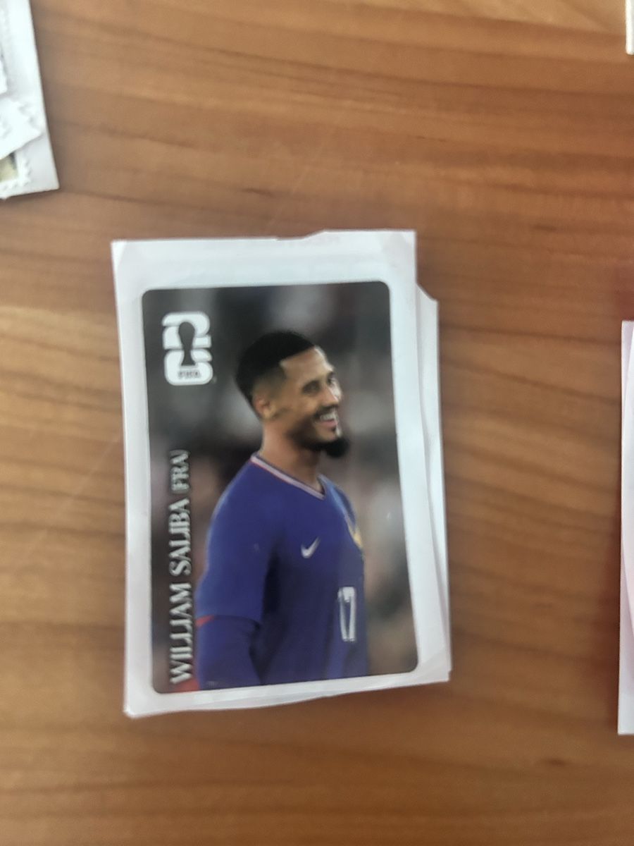 Panini Carte collezionabili: William Saliba Coca Cola Panini Bild – Nuovo e nell'imballaggio originale da Binningen venduto da Christine08