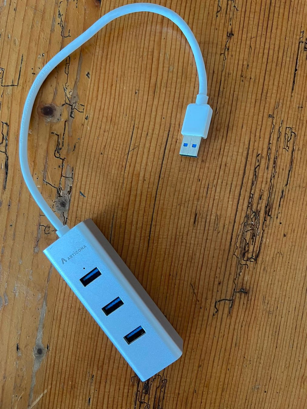 Hub & Switch: USB Hub Articona – Usato da Zürich venduto da lisitsyna 2