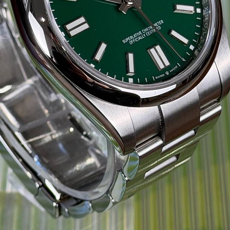 Orologi: Rolex Oyster Perpetual 41mm 124300 – Usato da Genève venduto da minty.watches 6