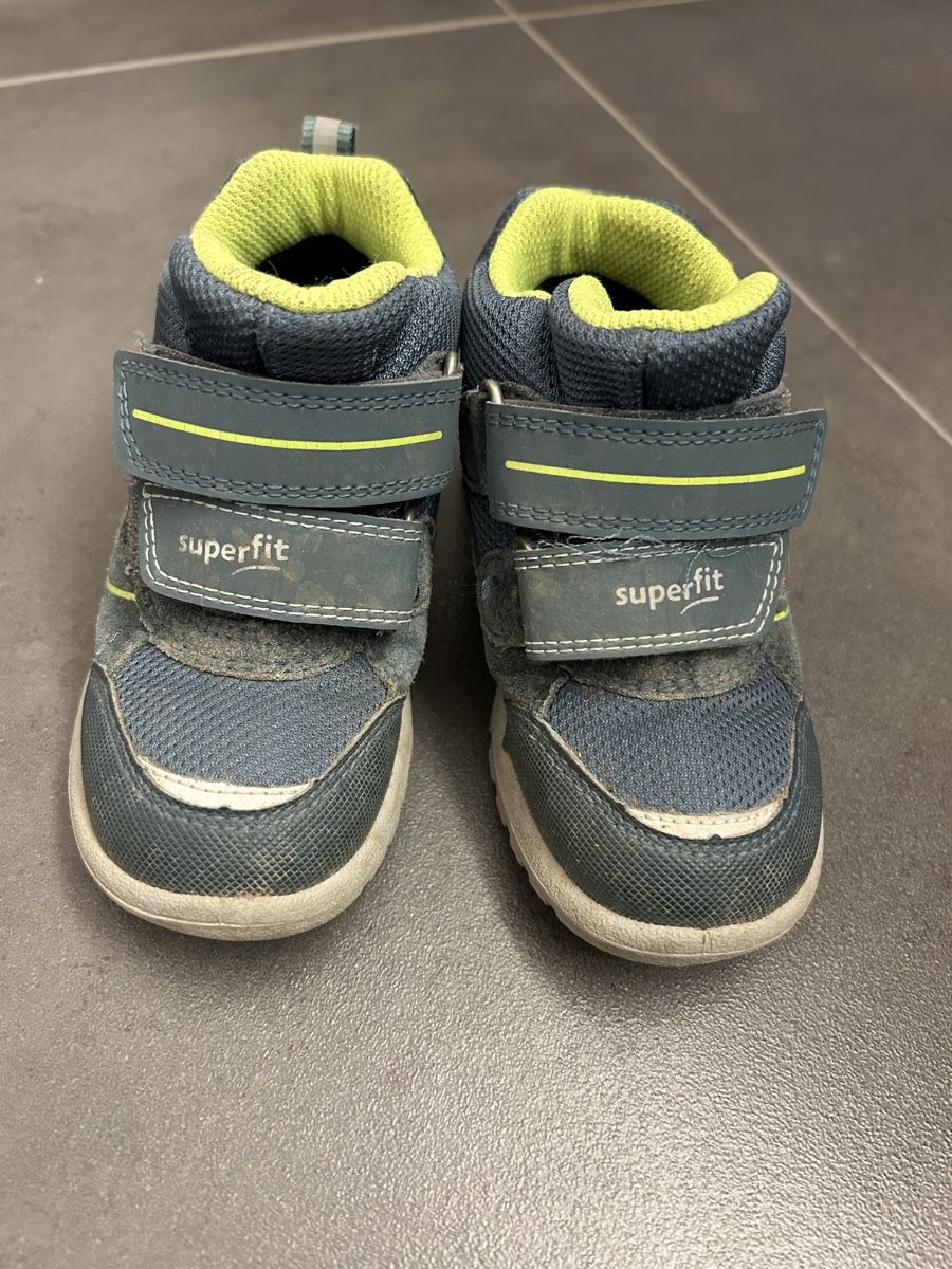 Superfit Scarpe per ragazzi: Superfit Schuhe Gr 23 Goretex – Usato da Bern venduto da Starbacks