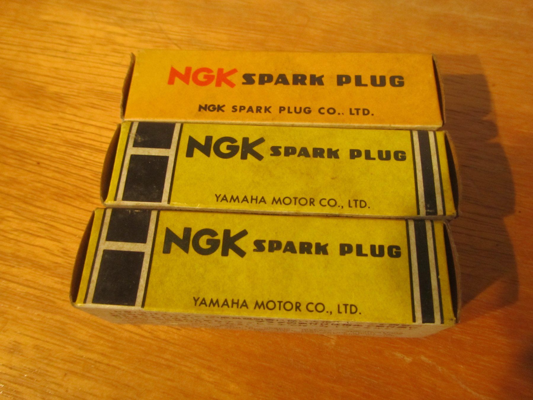 NGK Tutti pezzi di ricambio auto: NGK Zündkerzen – Nuovo e nell'imballaggio originale da Seengen venduto da mikelele 3