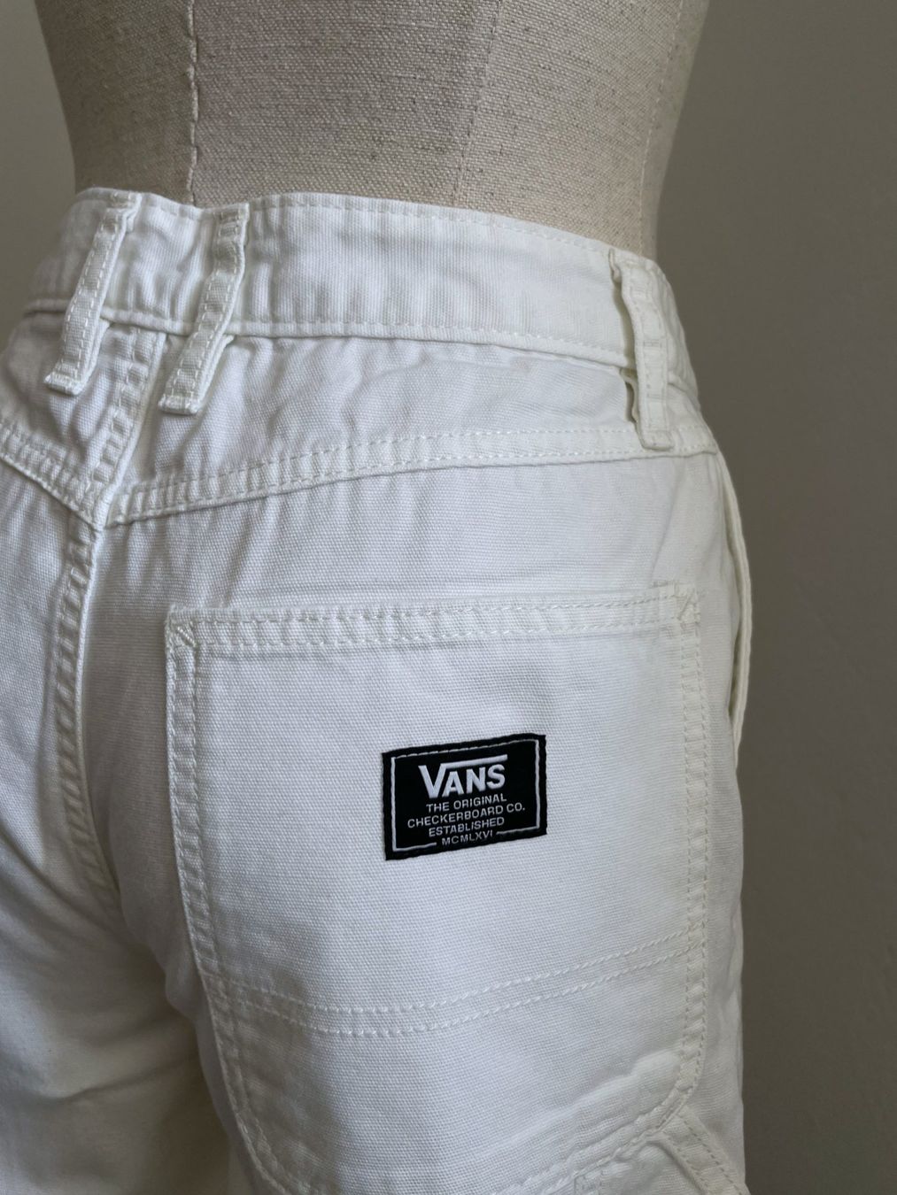 Vans Jeans: Vans - Ground Work Pantaloni a gamba dritta crop, W25 – Gebraucht aus Bioggio von oxanacas 2