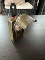 Alte Armee-Taschenlampe (Schweizer Qualität)