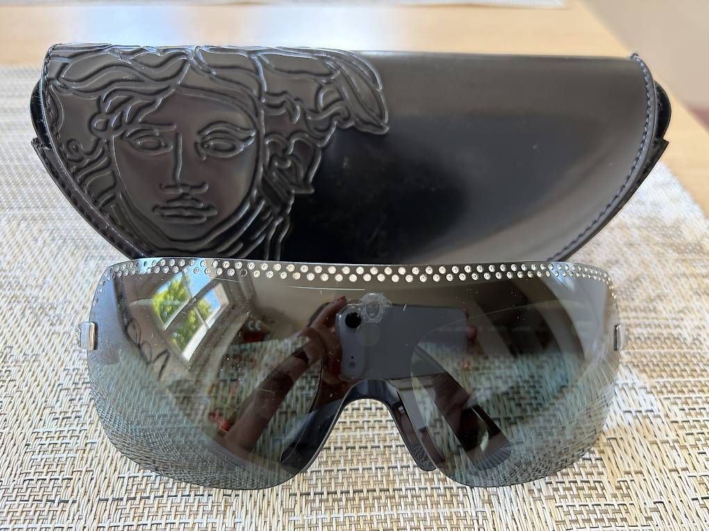 Lunettes & Verres: Occhiali Versace  – D'occasion à Cureglia par Alevintage74