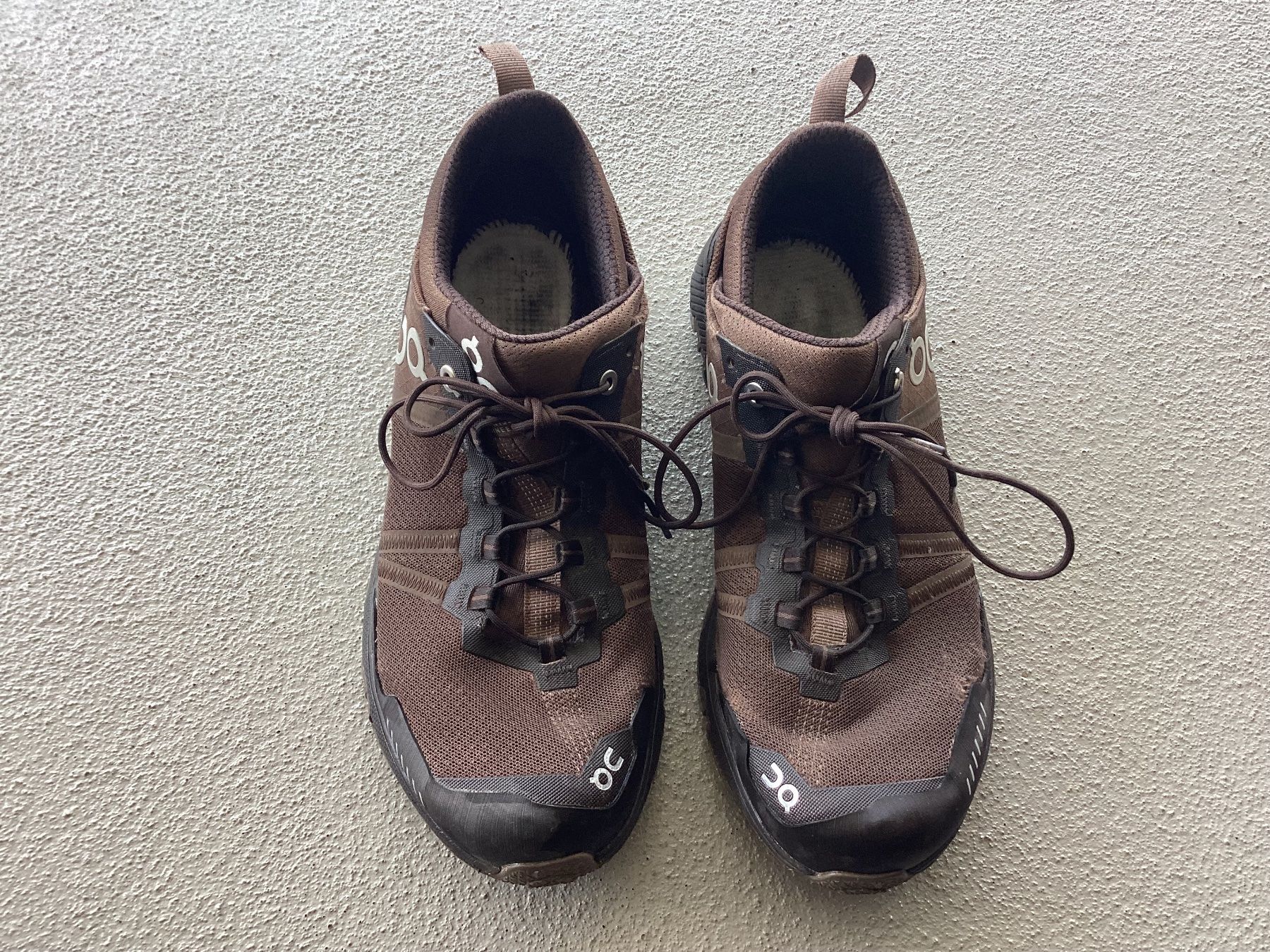 On Chaussures femmes: ON Wanderschuhe, Farbe: braun, Grösse: 40.5 – D'occasion à Haag (Rheintal) par Rega 1