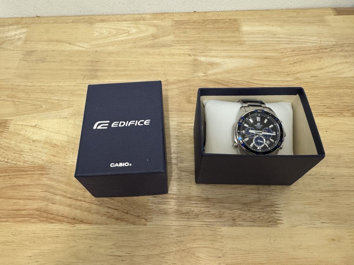Casio Orologi: Herren Uhr Casio Edifice Chronograph mit Box gebraucht – Usato da Birsfelden venduto da inf_l2yy 1