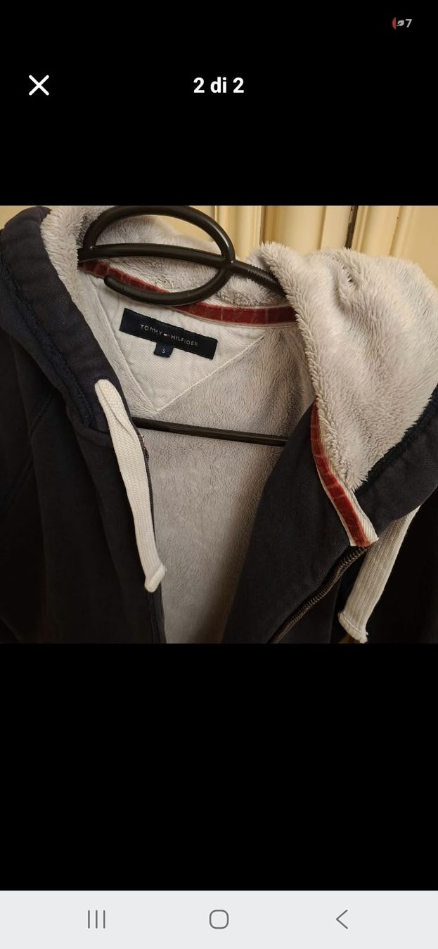 Tommy Hilfiger Jacken: Tommy Hilfiger – Gebraucht aus Trimbach von Ale-07 1