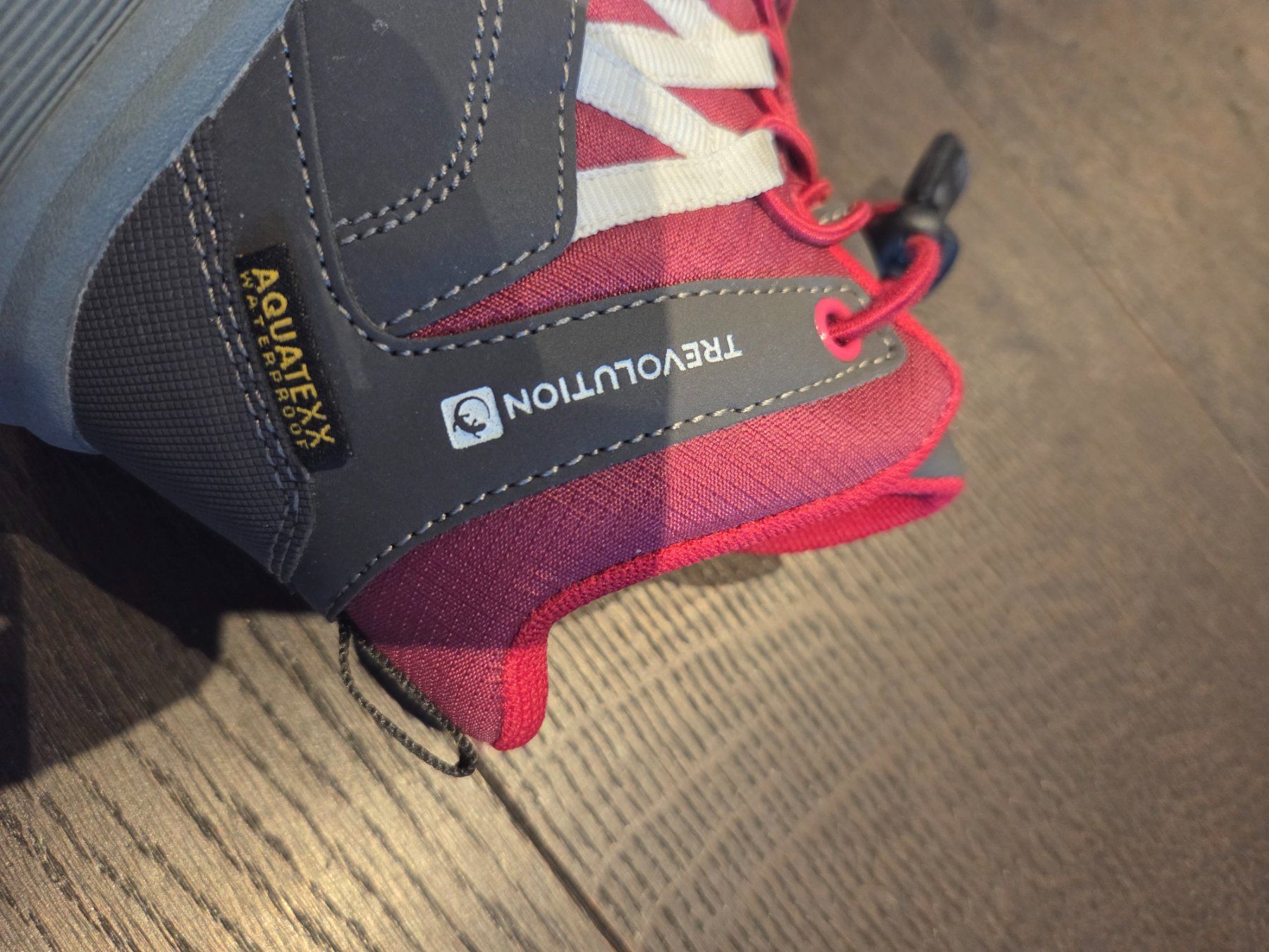 Trevolution Scarpe per ragazze: Wanderschuhe Grösse 29 – Usato da Glattpark(Opfikon) venduto da mammut66 3