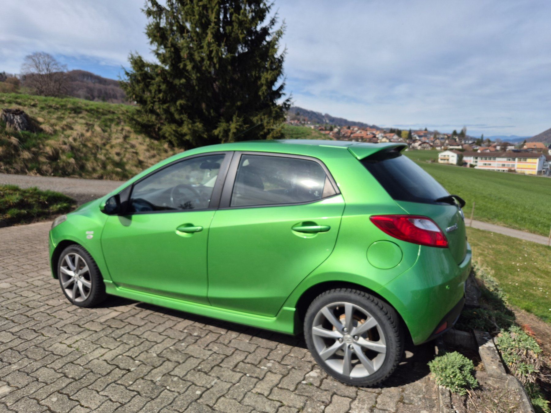 Mazda Automobili: Mazda 2 1.5i  (76kW / 103PS) – Usato da Lohnstorf venduto da Chenar 1