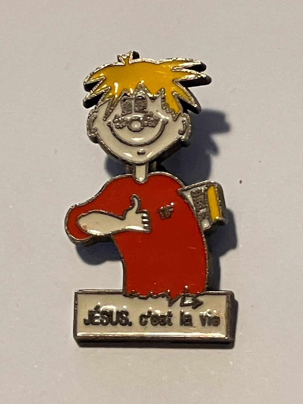 Placchette & Badge: 1 Pin Jesus c'est la vie – Usato da Basel venduto da djwwpp