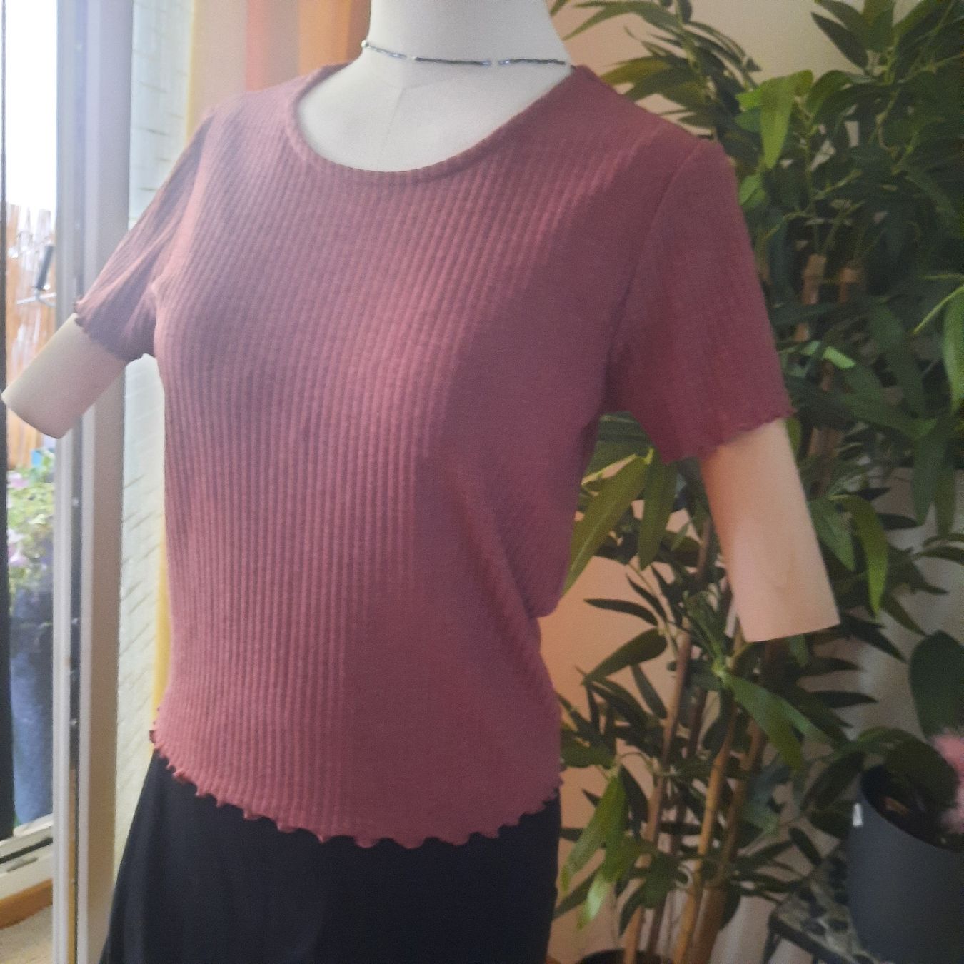 Only Tops: ONLY Kurzarm Pullover Grösse L Rose Braune Melange – Neu und originalverpackt aus Solothurn von lsc_pf99 1