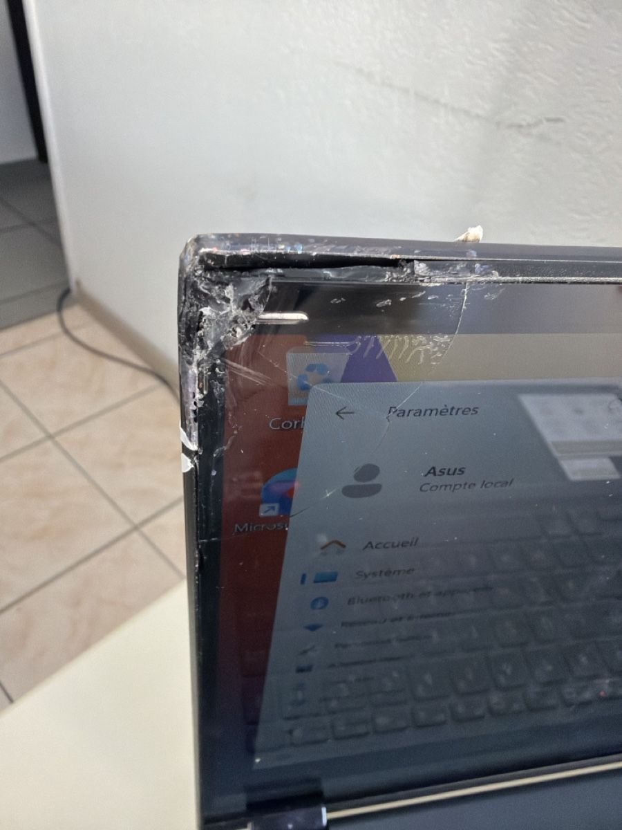 Asus Notebooks: Asus Vivobook – Defekt aus Saxon von Elviis 1