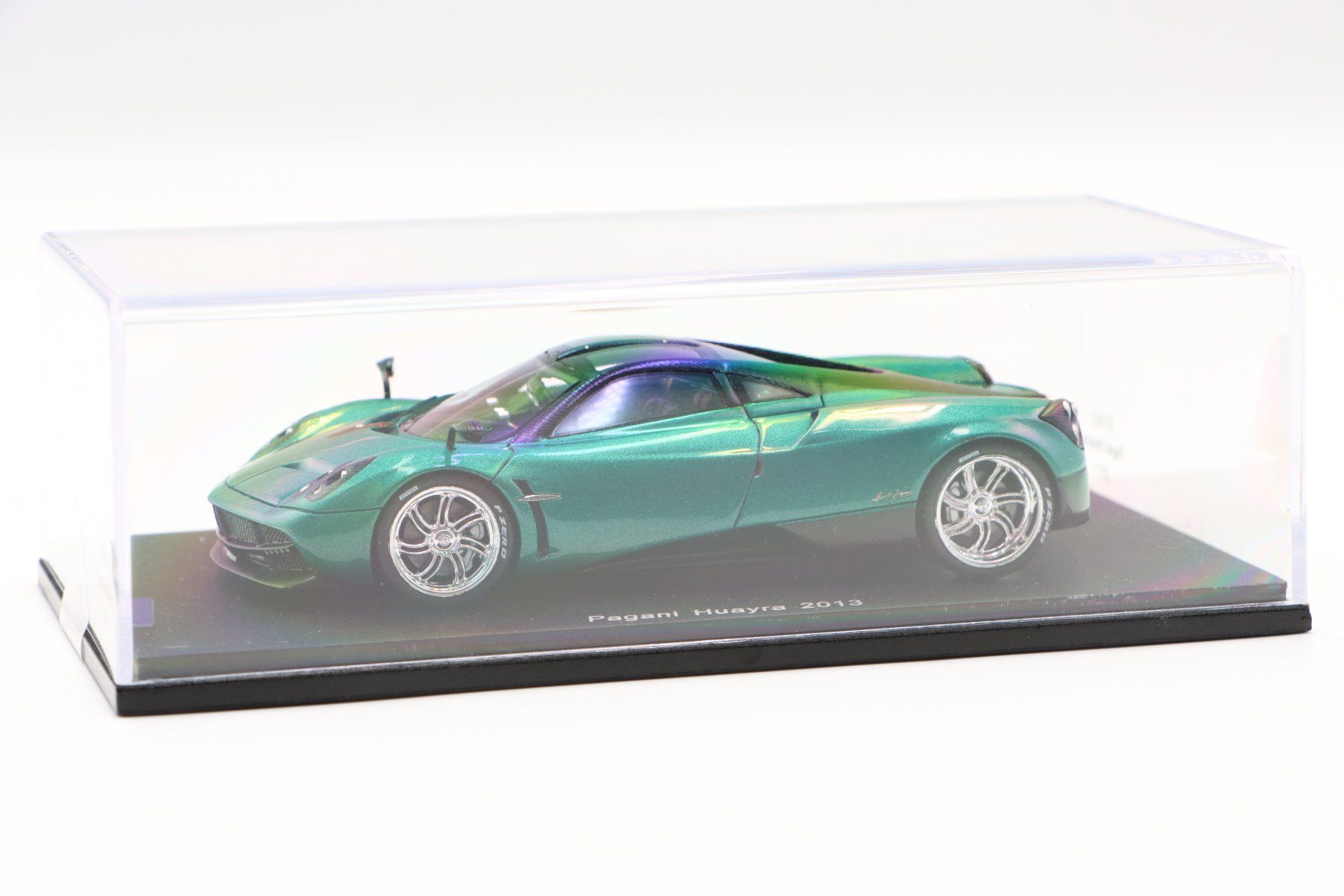 Modellautos: Pagani Huayra 2013 1:43 Spark – Neu und originalverpackt aus Bühl b.Aarberg von modelldiecast 5