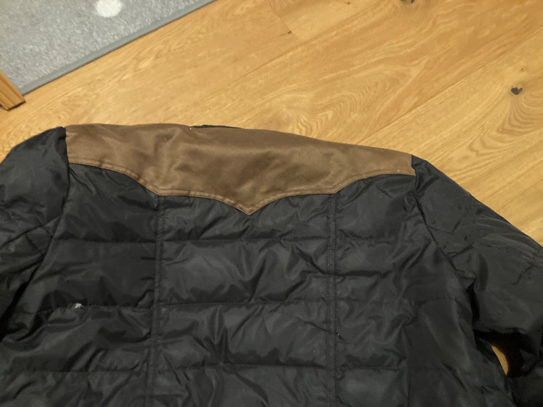 Jacken: Wrangler Herren winterjacke – Gebraucht aus Bülach von Stellina72 4