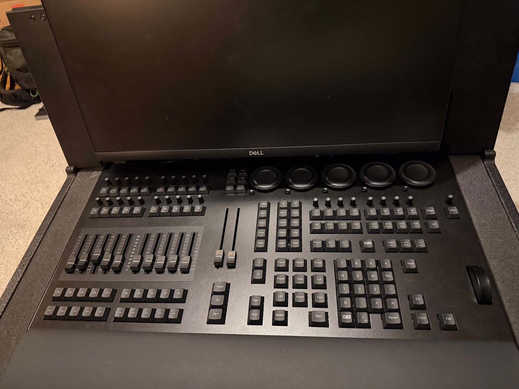 Console di mixaggio: MA Lighting grandMA 3 command wing inkl Case und Mac mini – Usato da Kreuzlingen venduto da noahmkurz 3