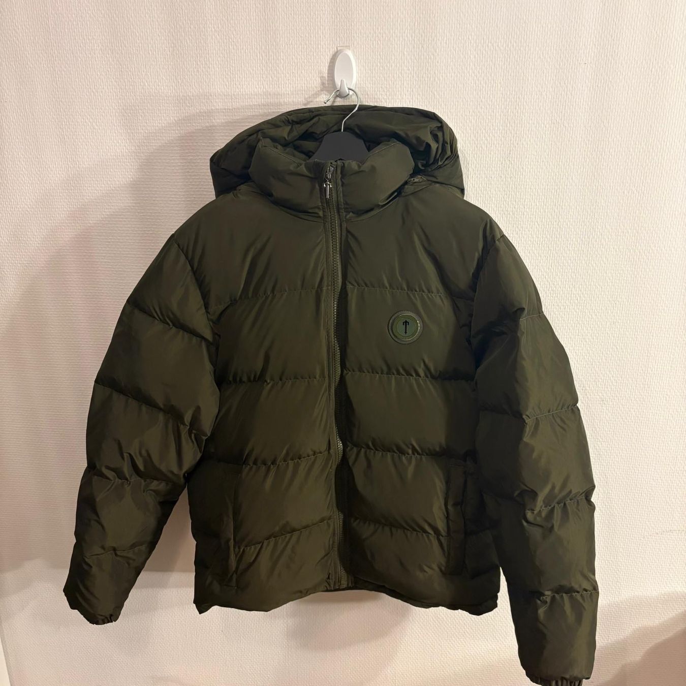 Trapstar Giacche: Trapstar Puffer Jacket (Olive) – Nuovo (secondo la descrizione) da Bern venduto da gia_jqj7