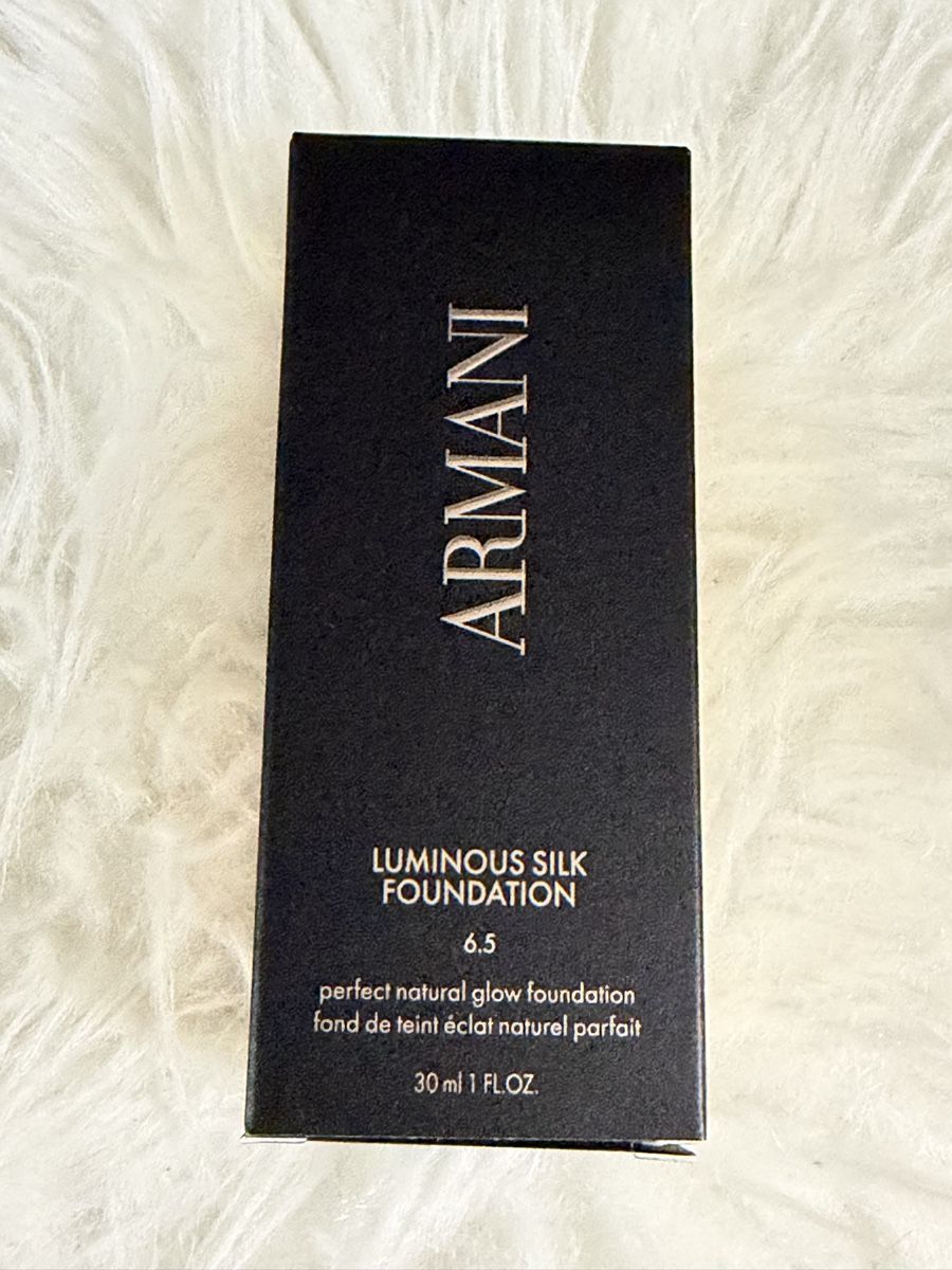 Armani Make-up: Giorgio Armani Luminous Silk Foundation 30 ml – Nuovo (secondo la descrizione) da Lyss venduto da Marly87