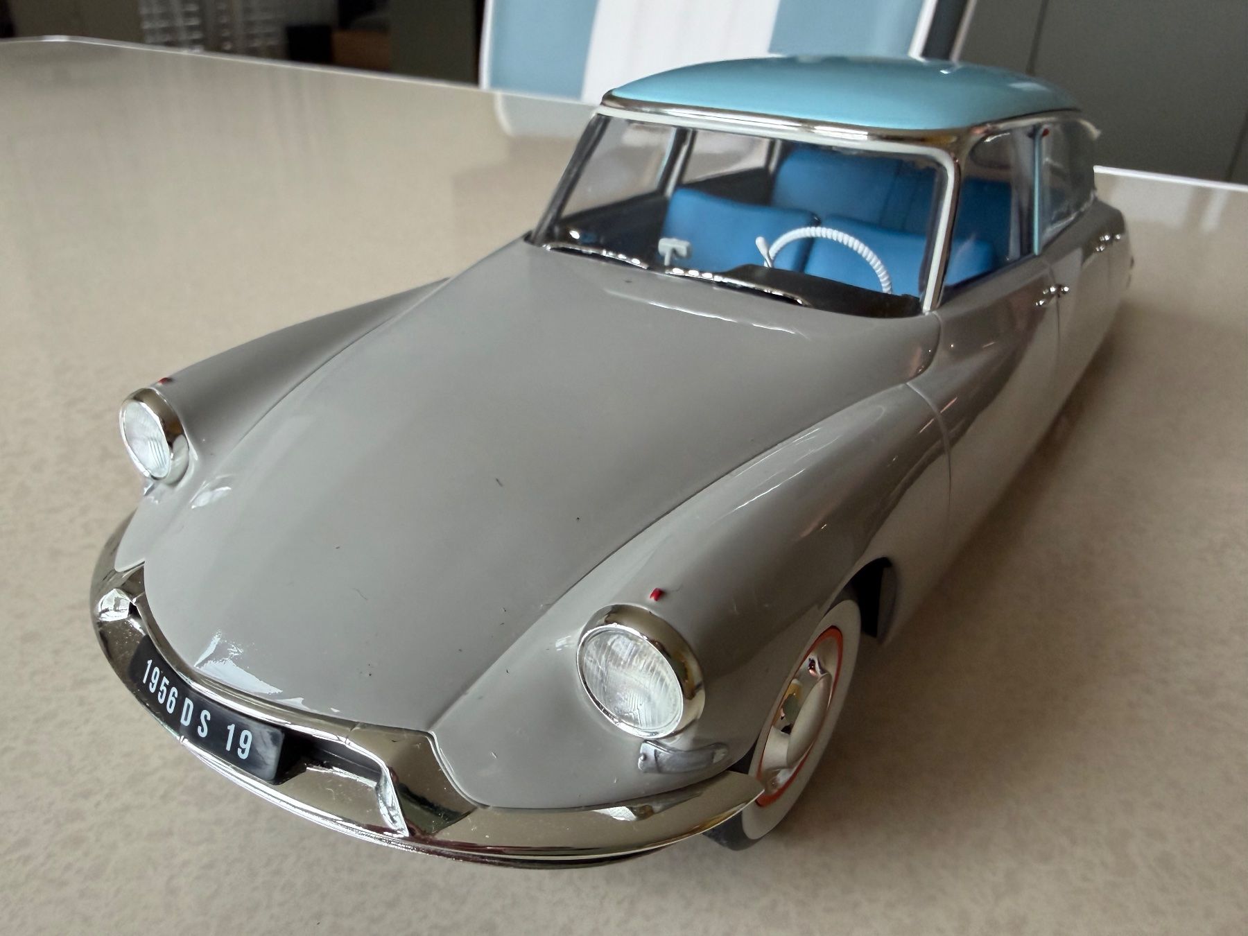 Citroën Modellini d'auto: Citroen DS Modellauto 1:18 – Usato da Fehraltorf venduto da jnhagmann 1