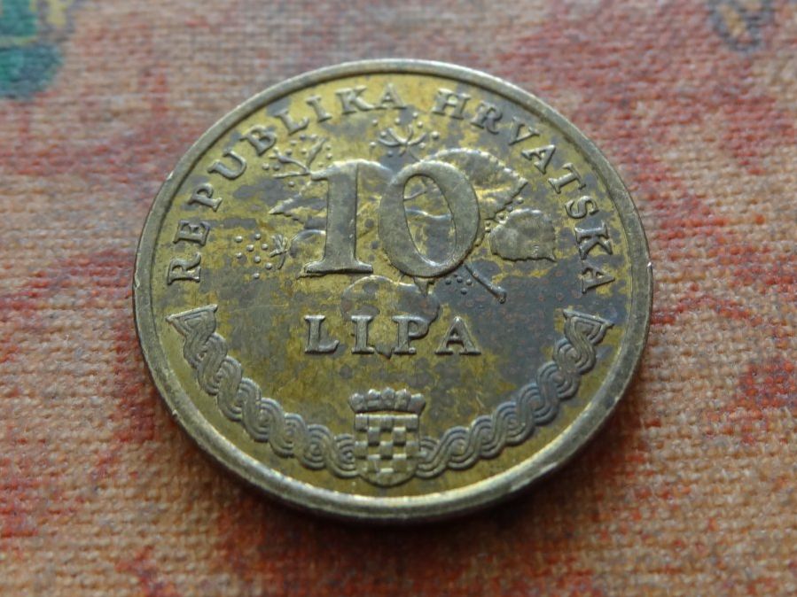 Alle Münzen: CROATIE   10  Lipa  2001 – Gebraucht aus Romanel-sur-Lausanne von Swift13