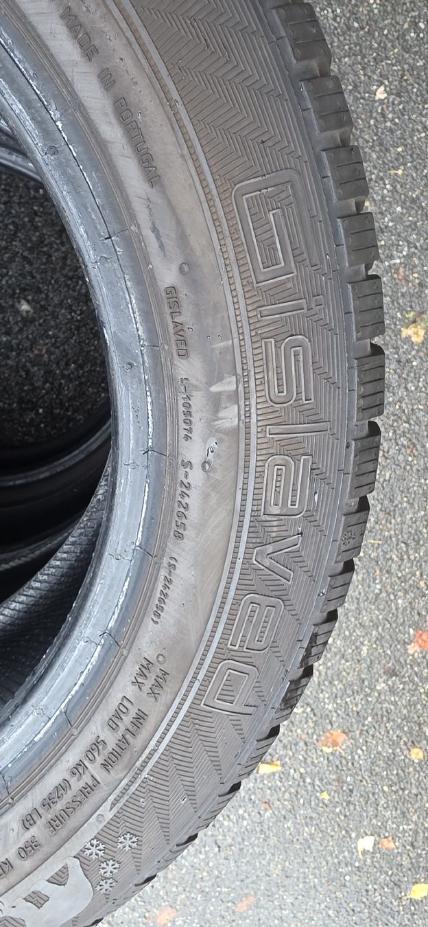 Pneumatici & Ruote complete: Winterpneu 185/60/R15 M+S – Usato da herzogenbuchsee venduto da jamma01 3