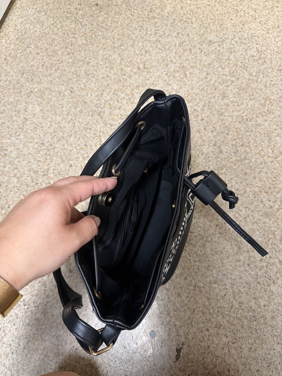 Borse da donna: Handtasche – Nuovo (secondo la descrizione) da Oeschgen venduto da Mich_elle 1