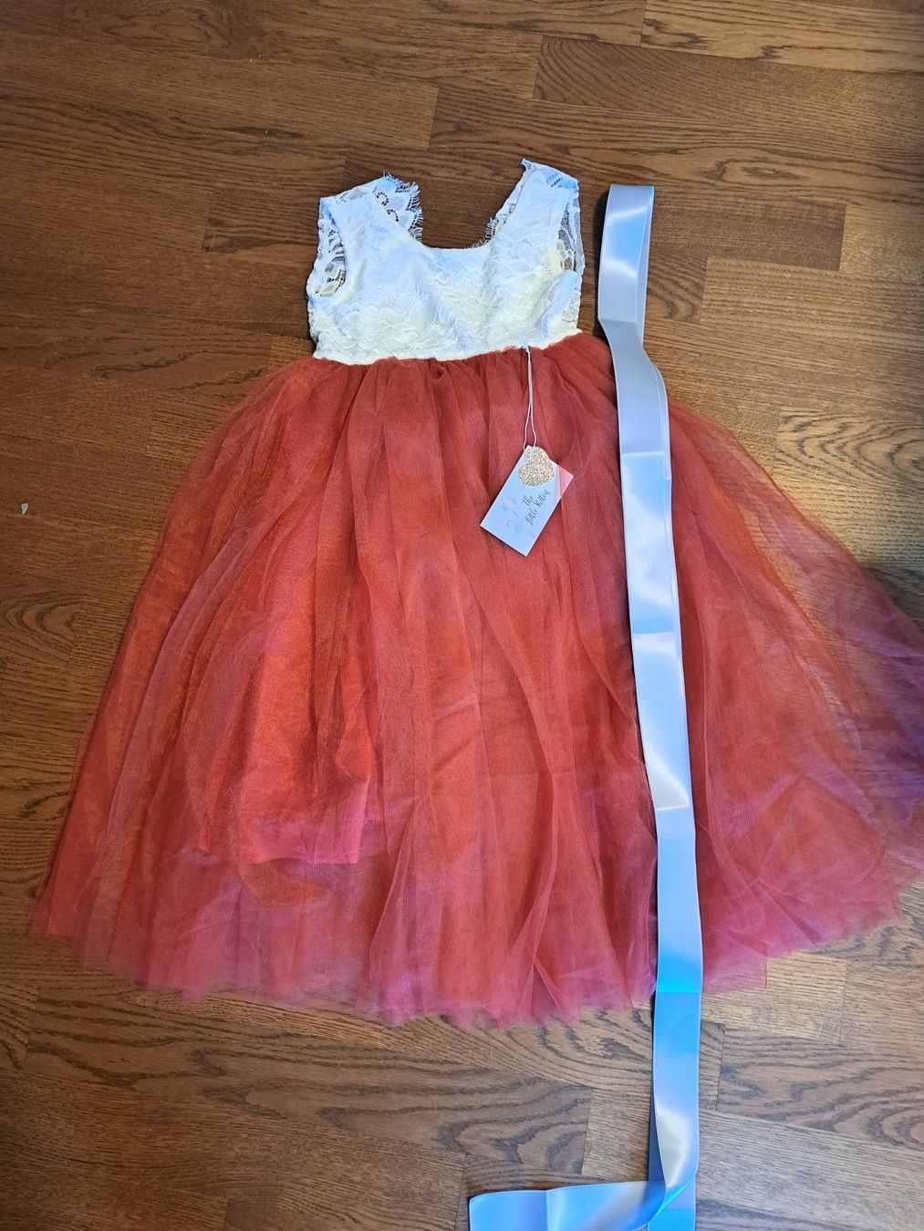 Vestiti & Gonne: Blumenmädchen Kleid Boho NEU - Gr. 4 Jahre – Nuovo e nell'imballaggio originale da Hirzel venduto da larissagschwend 6
