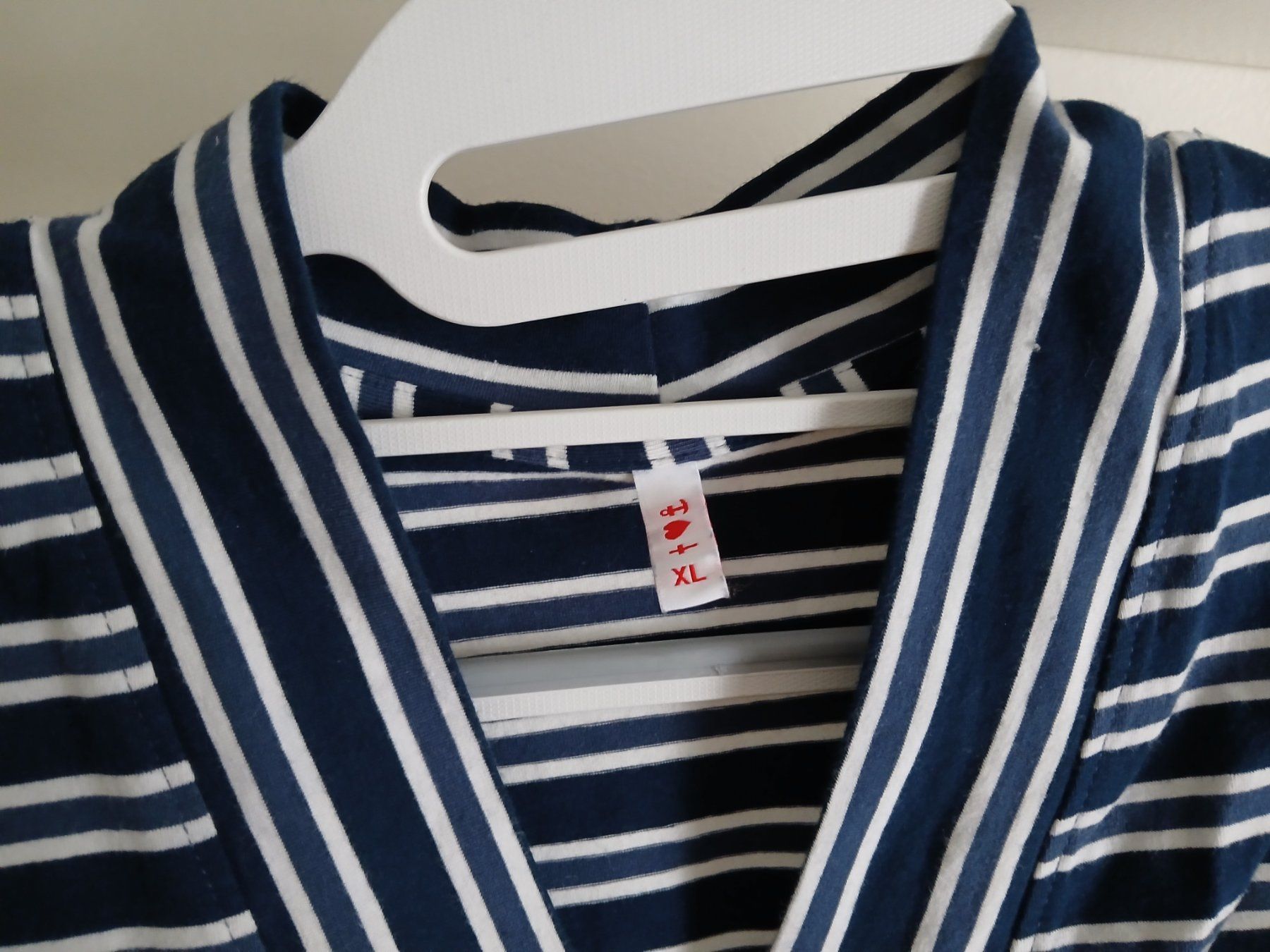 Blutsgeschwister T-shirt: Blutsgeschwister Shirt XL – Nuovo (secondo la descrizione) da Zürich venduto da ast_8nph 1