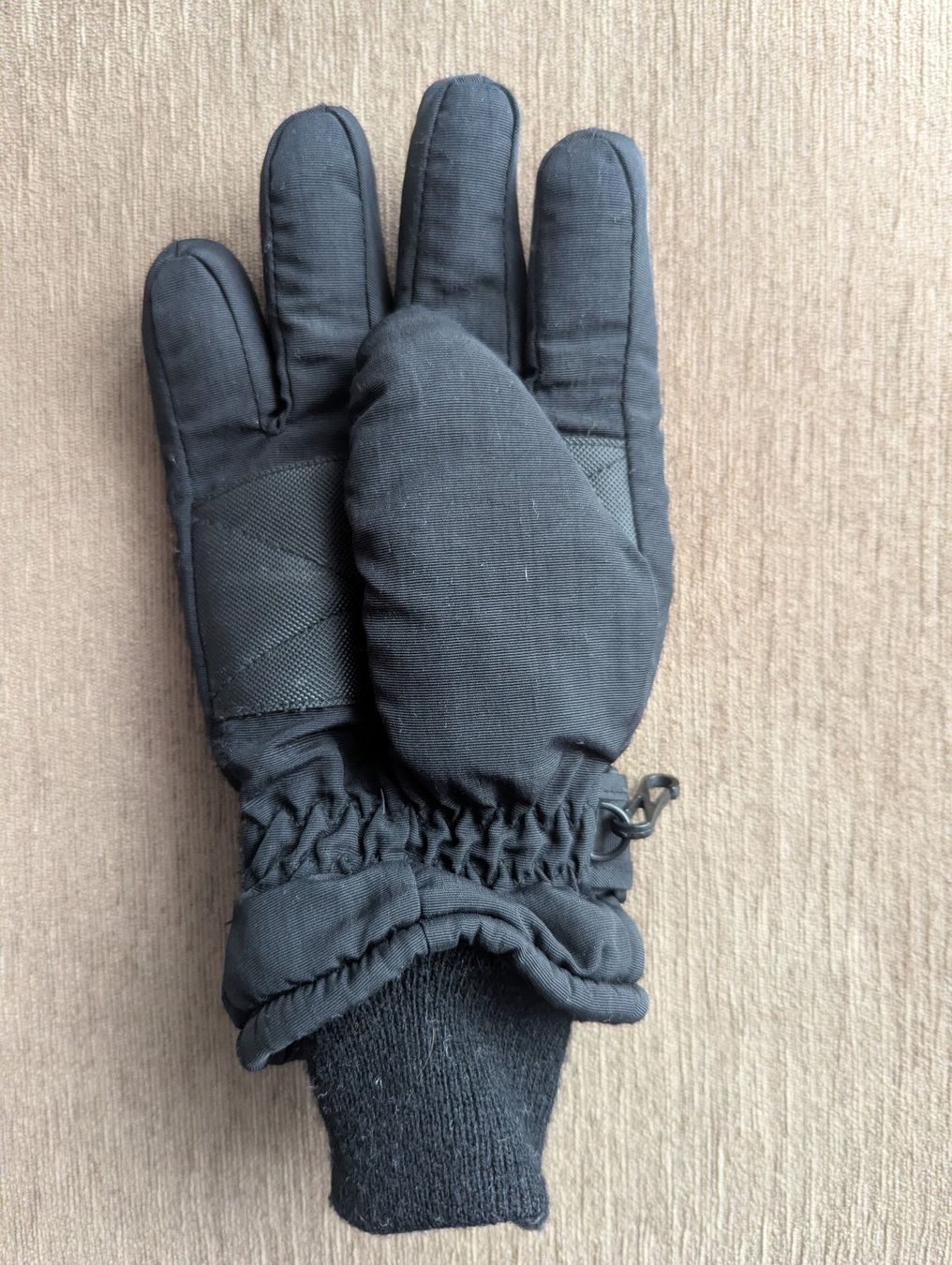 Gants & mitaines : Winterhandschuhe für Kinder – D'occasion à Abtwil SG par Lauch4000 4