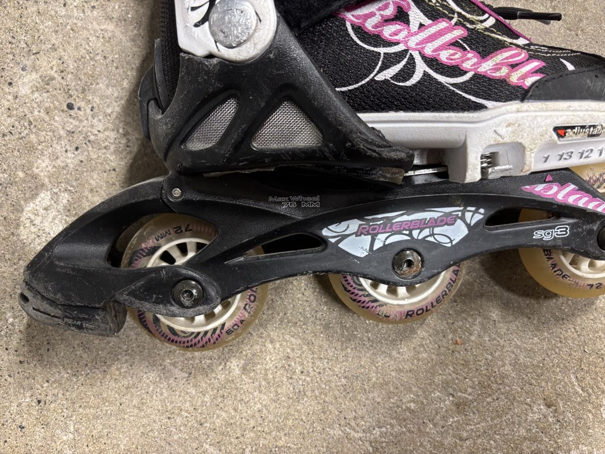 Pattini in linea & Pattini a rotelle: Rollerblade Inlineskates Kinder Grösse 28-32 gebraucht – Usato da Kölliken venduto da liz-ann-10_hw 2