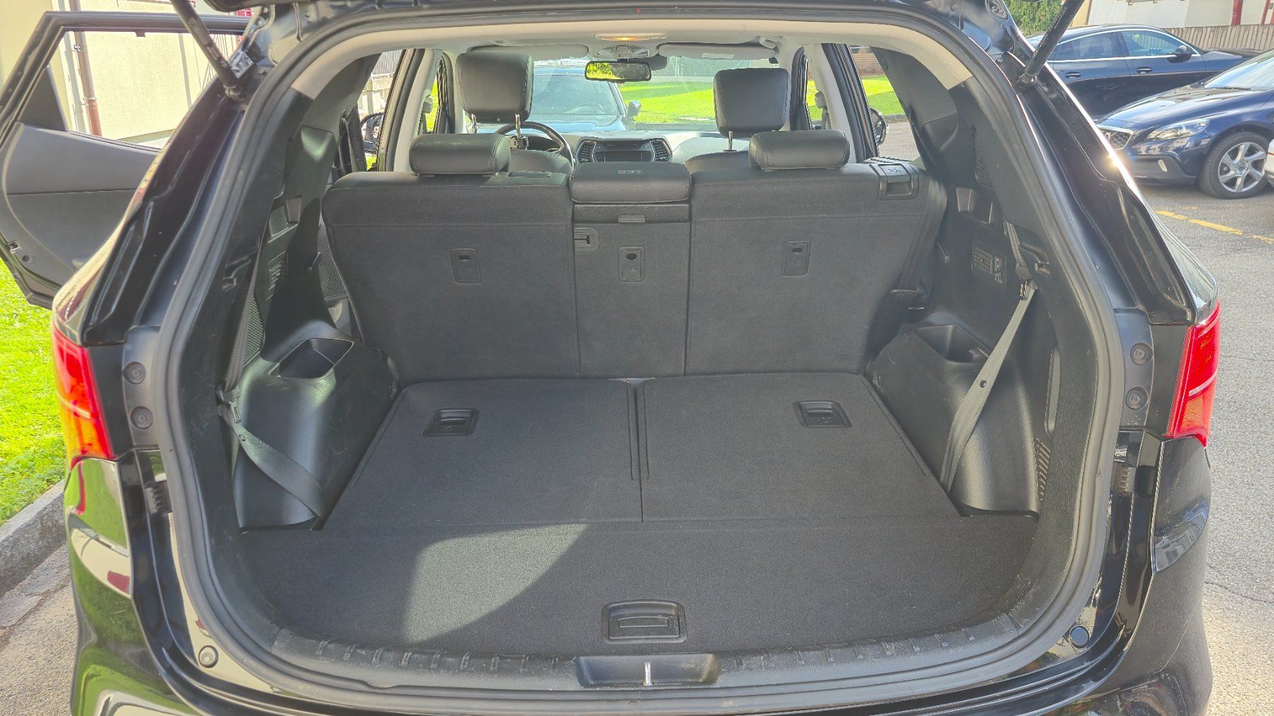 Hyundai Automobili: Hyundai Santa Fe 2015 – Usato da Pfäffikon SZ venduto da Leon777 5