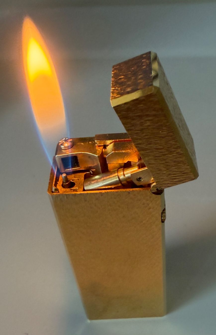 Dunhill Feuerzeuge: DUNHILL (PERFEKT) – Neu (gemäss Beschreibung) aus Zürich von Hsp10 3
