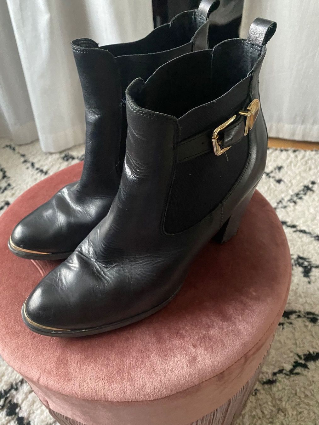 Scarpe da donna: Bottines en Cuir – Usato da Pfäffikon SZ venduto da Laladi8001 1