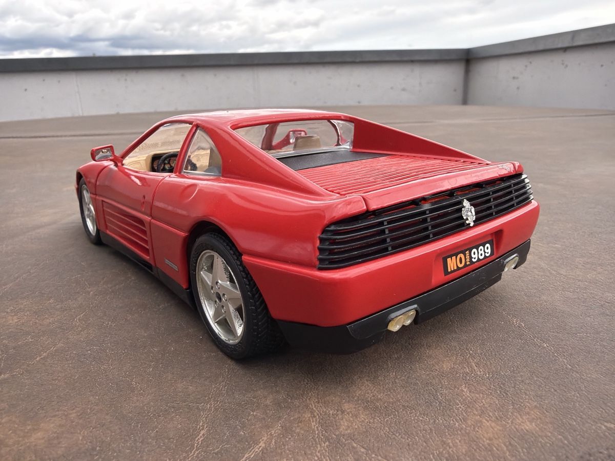 Bburago Modellini d'auto: Ferrari 348 TB - 1/18 - Bburago – Usato da Wolfwil venduto da Rolex1 2